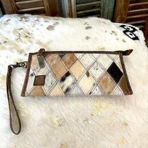 STS leather wristlet/wallet